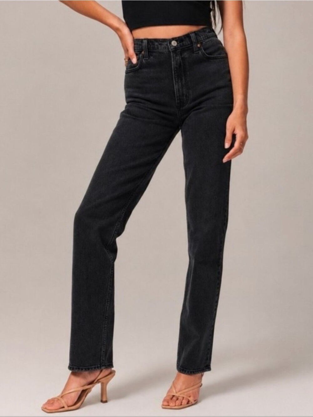 Abercrombie & Fitch 90’s Straight Ultra High-Rise 26R